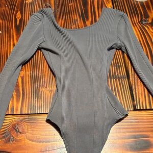 Aerie Gray Ribbed Long Sleeve Top